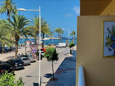Appartement de 3 chambres avec vue mer au port de Javea