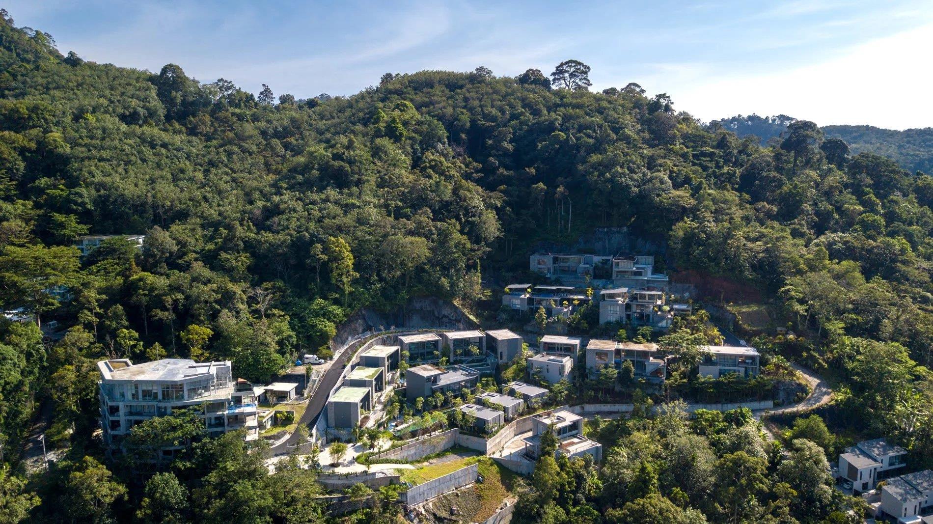 Invest in Phuket Thailand, house 177sqm with 2 bedrooms, pool