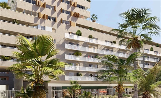 Nice Invester i en 2-3 værelser næstsidste etage med terrasse og parkering