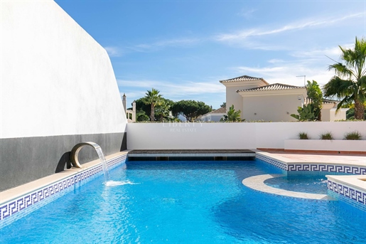 Large 5-bedroom family villa in a quiet location within The Village