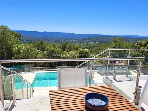 Modern house in the Provence with stunning views.