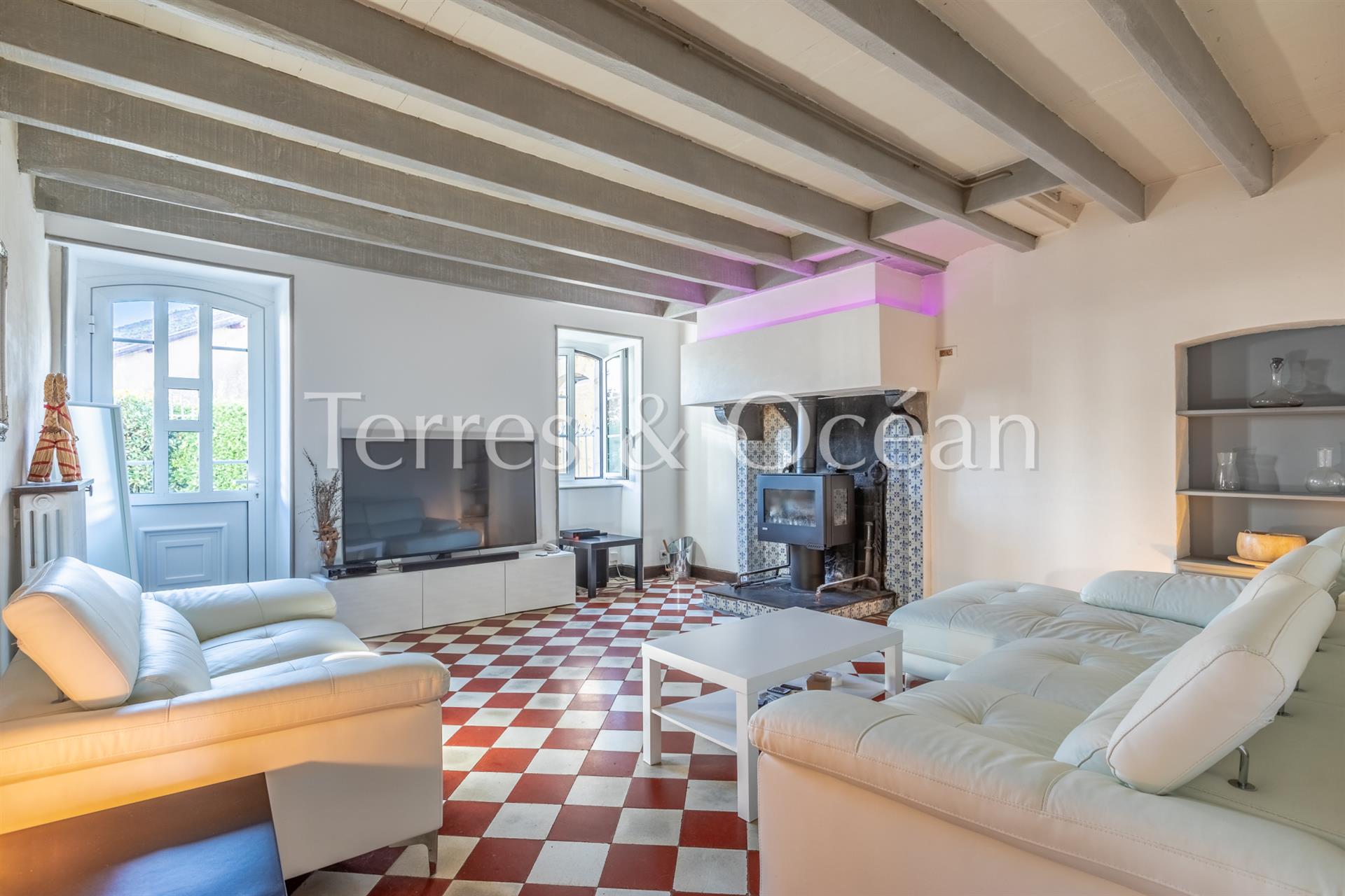Compra: Vivenda (40300)