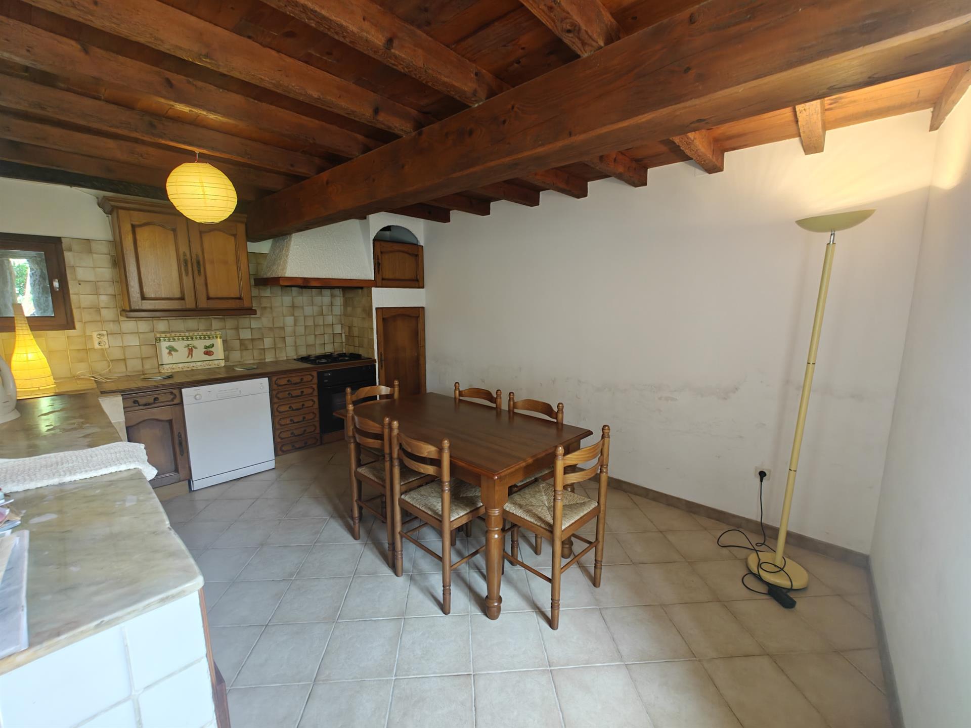 Charming village house in Razès - With courtyard and small garden