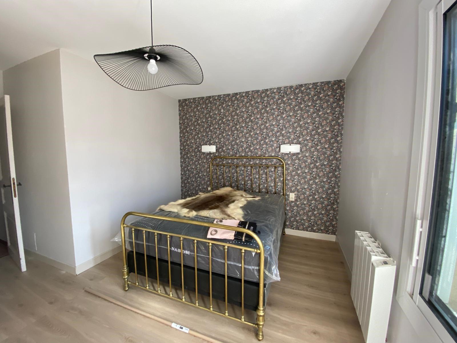 Spacious 2-story villa in Limoux 4 bedrooms, garage, large basement