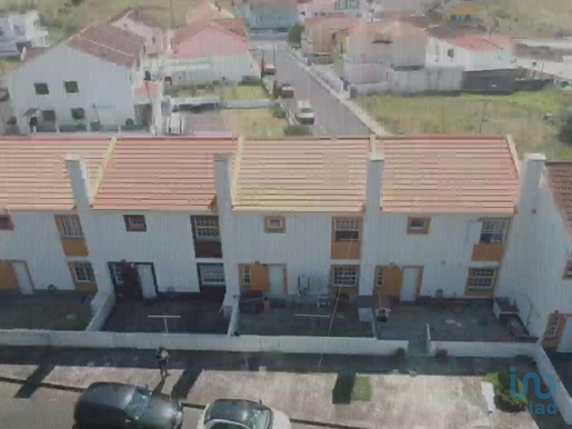 Casa T3 em Açores de 104,00 m²