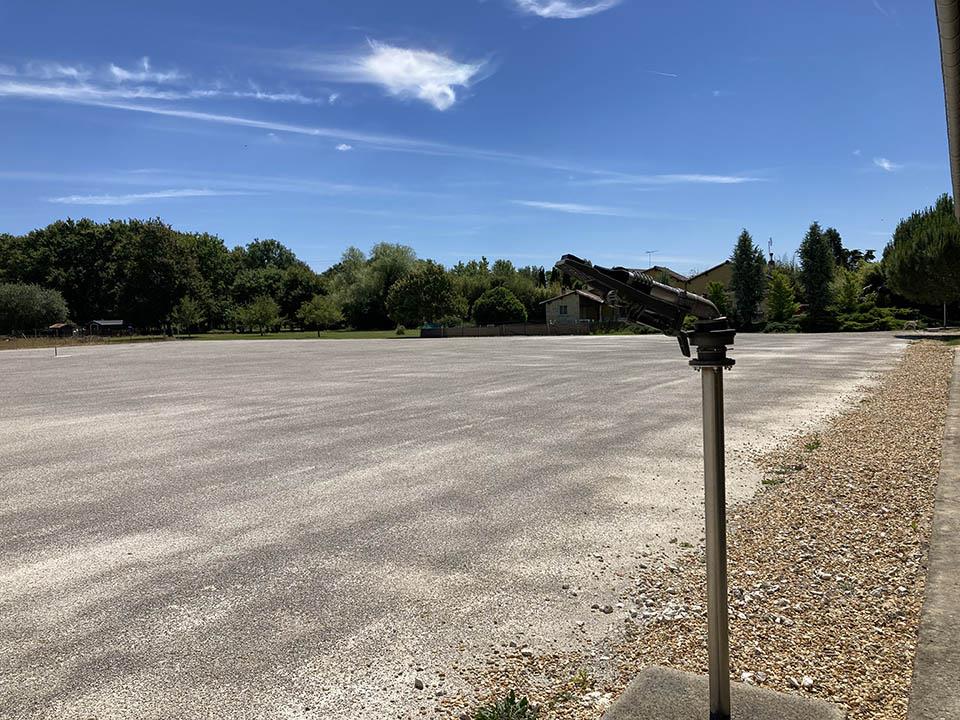 High-End private stable of 1250 m2 (680 m2 living space) on approx. 21 hectares