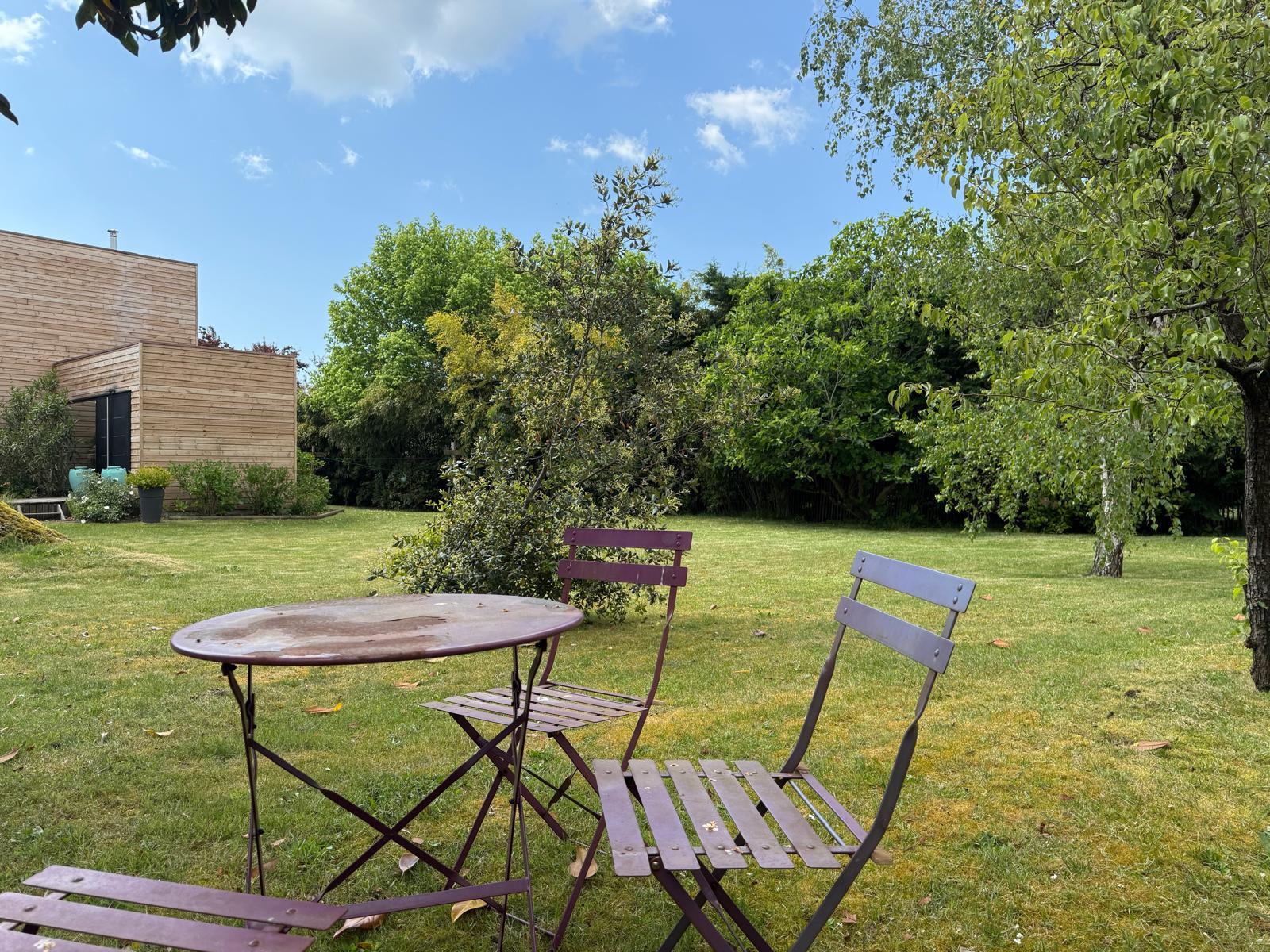 Magnificent architect-designed villa at the entrance to the Cap-Ferret peninsula