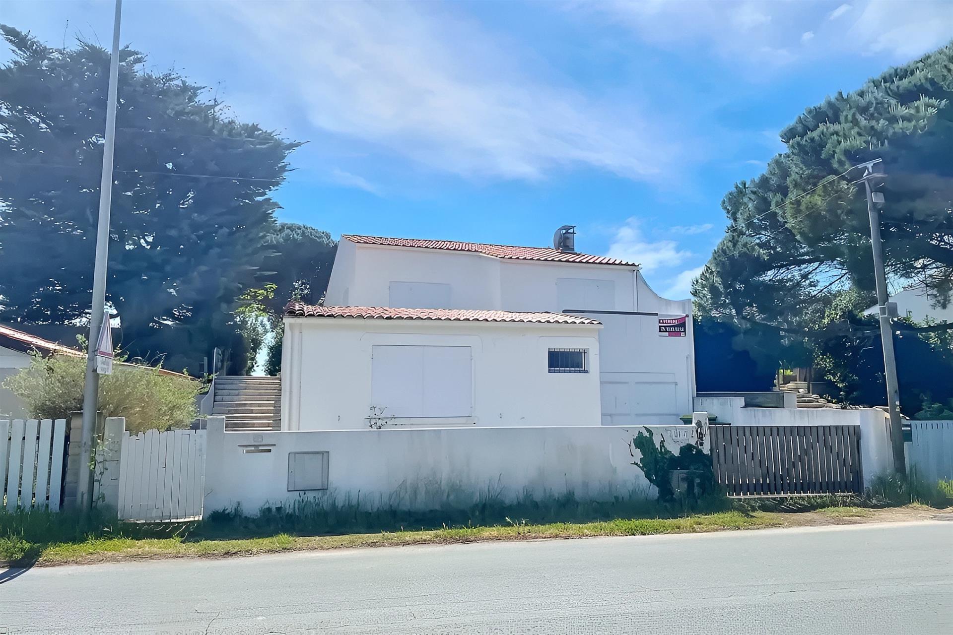Maison individuelle rénovée à 150m de la plage