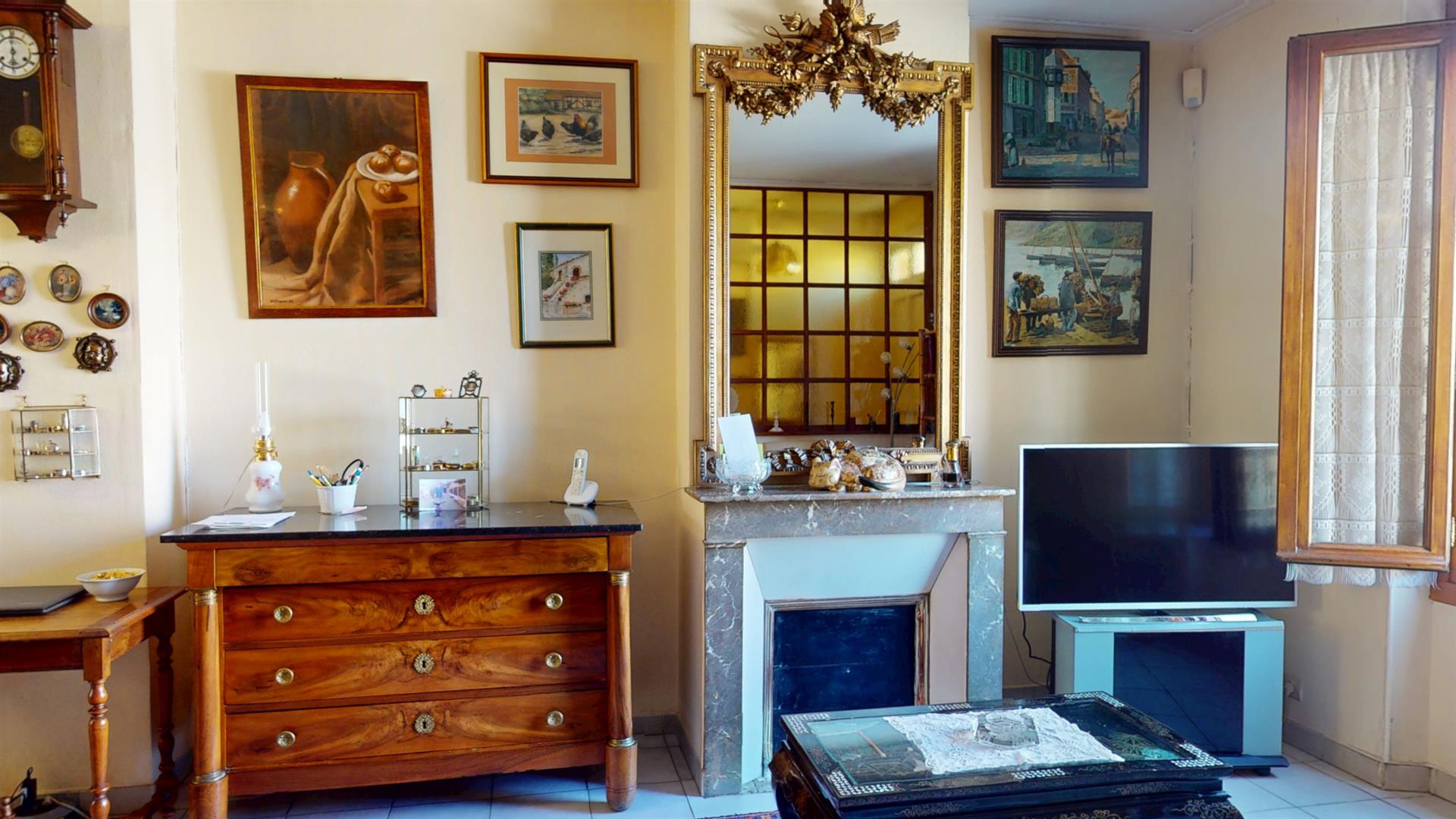 Charming townhouse in Saint-Marceau
