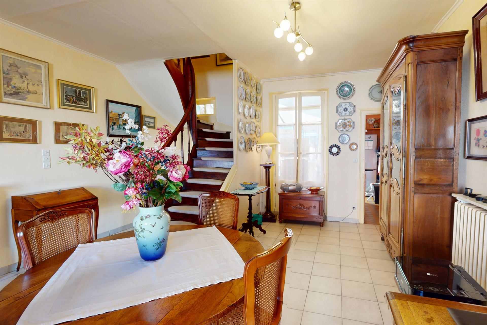 Charming townhouse in Saint-Marceau