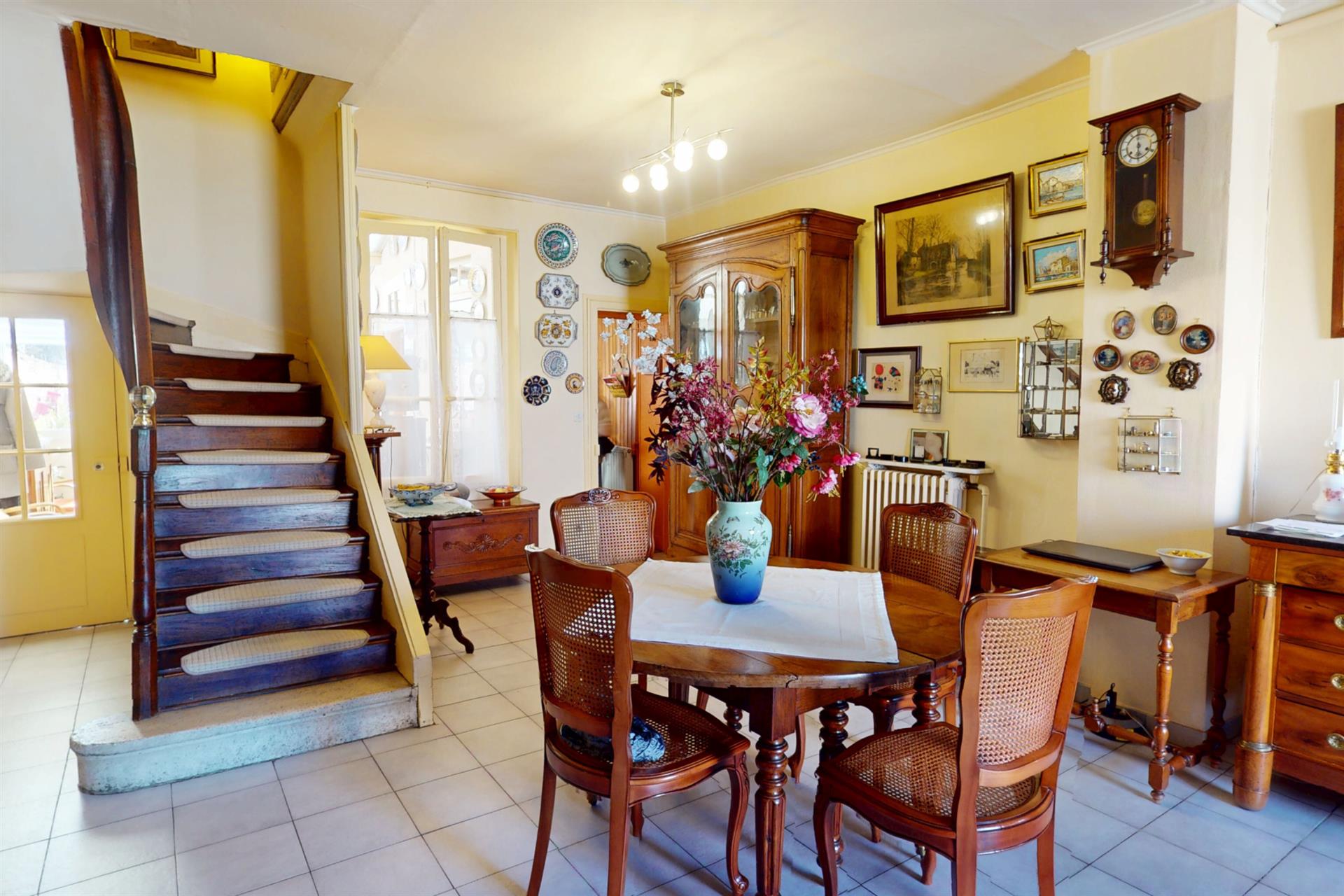 Charming townhouse in Saint-Marceau