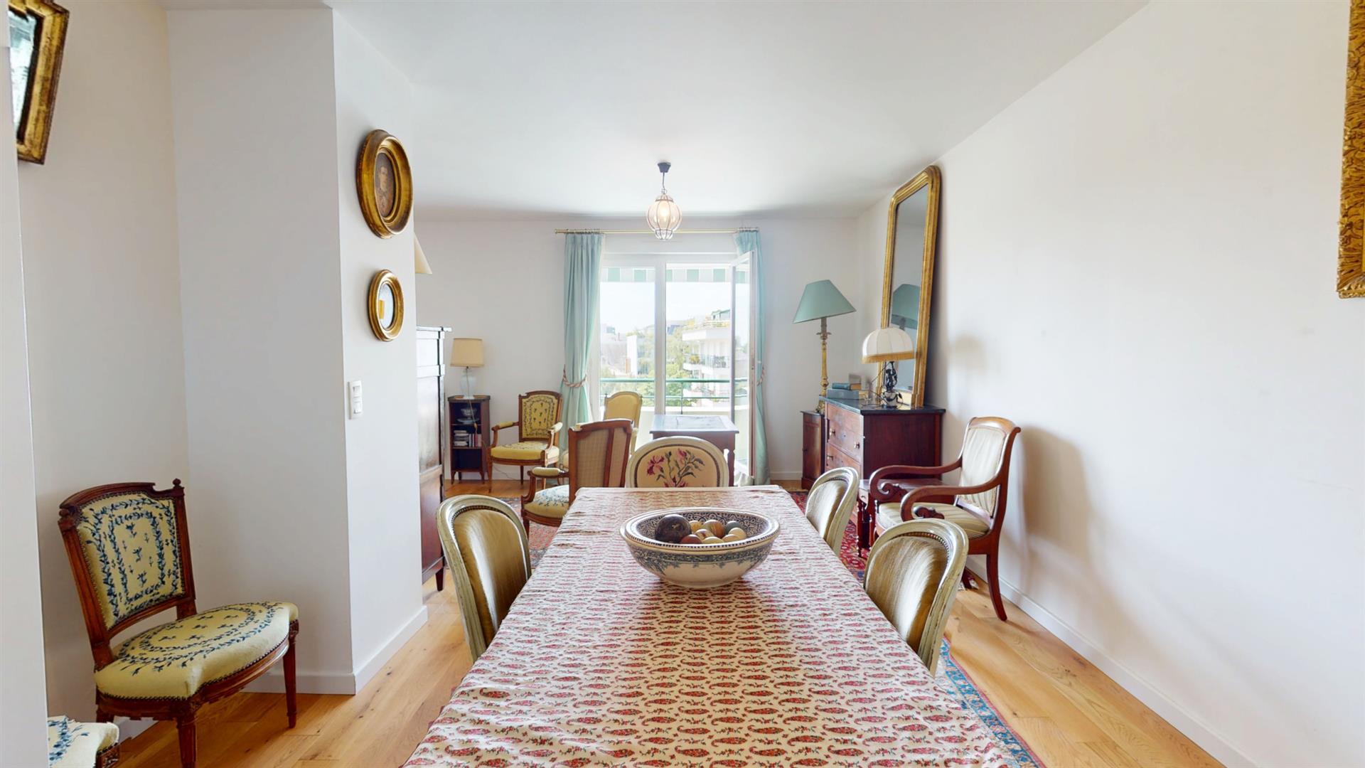 Orleans Bannier, Apartment of 88 m2 with elevator