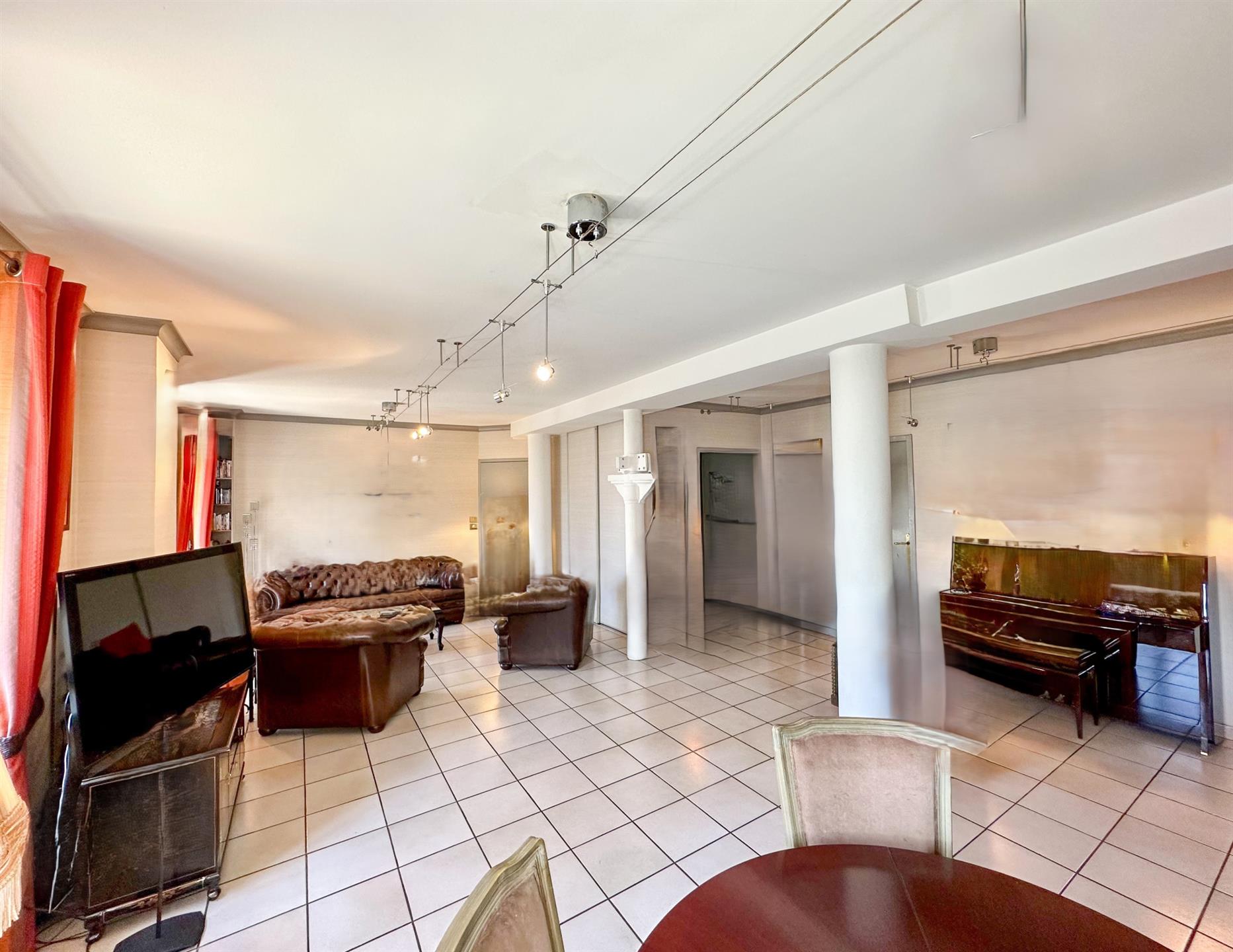 Appartement à vendre, 112m², Orléans