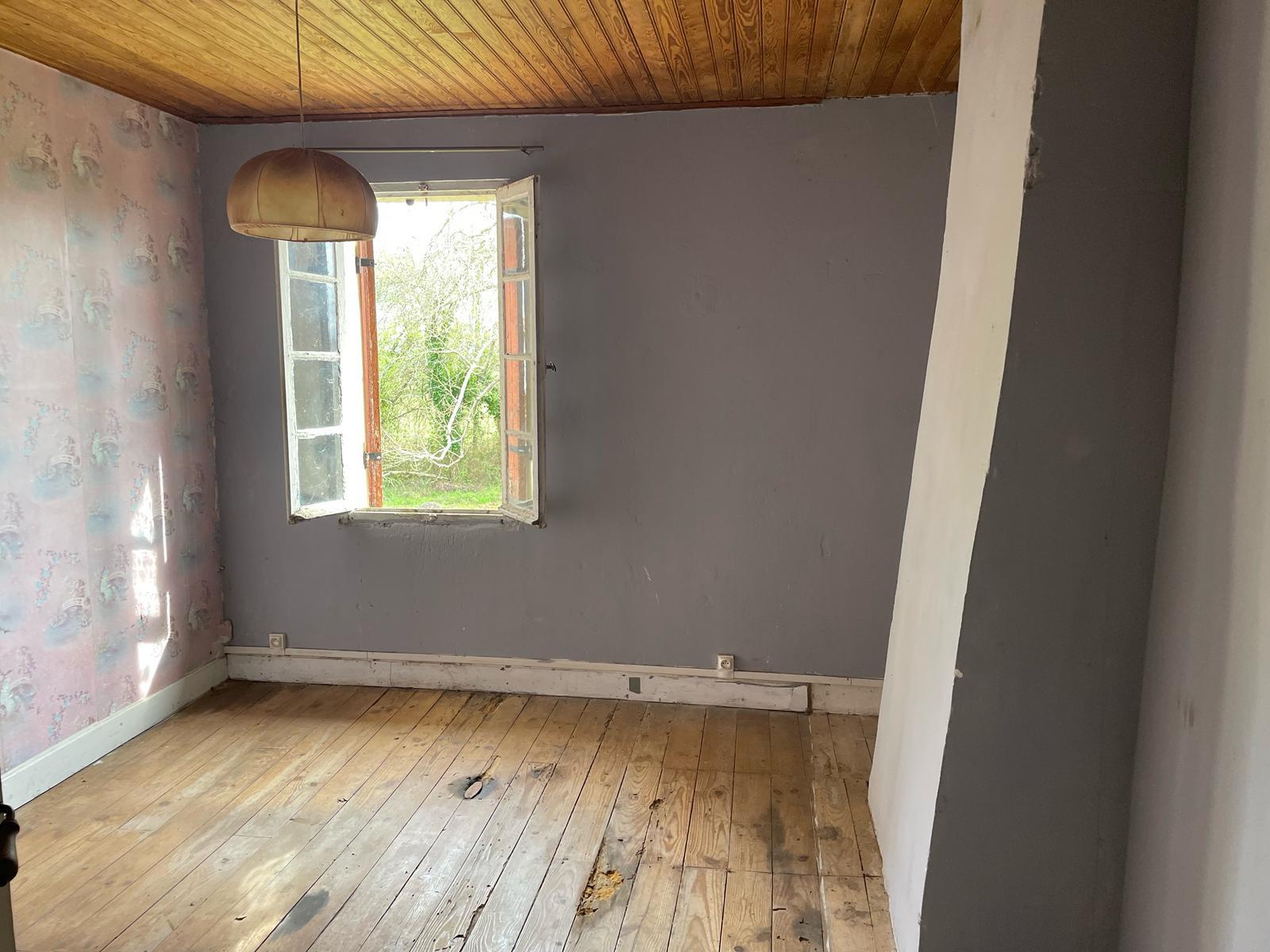 Property on 31 ha ideal horses and cottages 10 minutes from Montpon-Ménestérol (24)