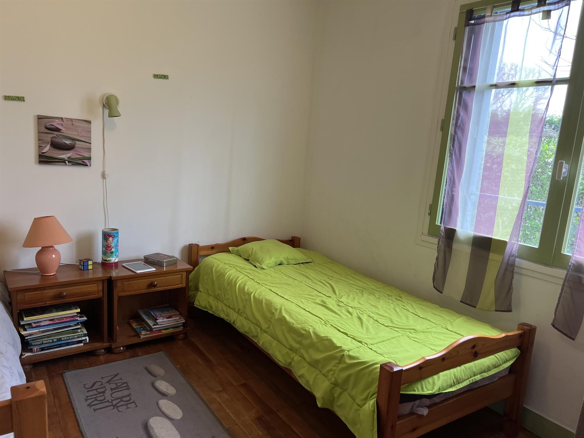 3 Bedroom House And Garage With Land
