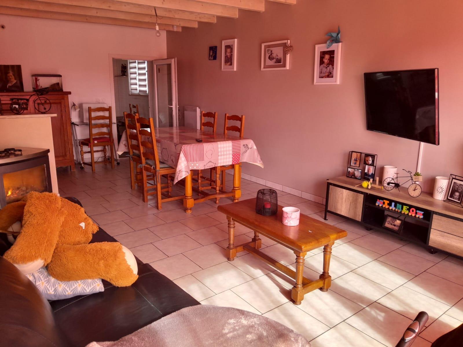 Compra: Vivenda (47110)