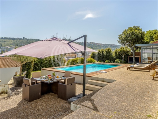 Villa with garden and swimming pool, in Loures, Lisbon