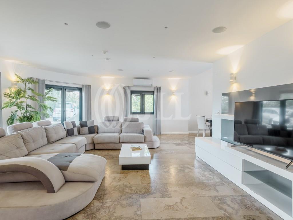 Villa 7 pièces, avec garage et piscines, à Porches, Algarve