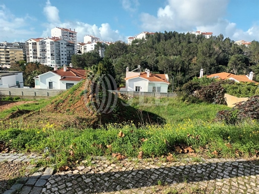 Plot of land for construction in Cascais