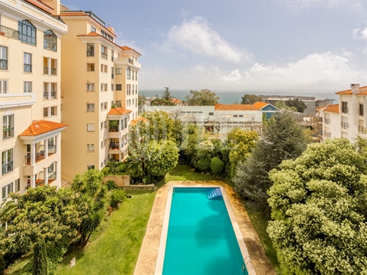 Apartamento T3, em condomínio, Monte Estoril, Cascais