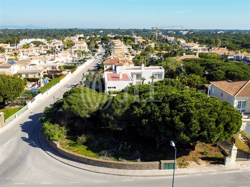 Terrain, avec projet approuvé, à Varandas do Lago, Algarve