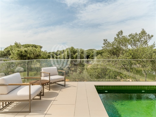 3-Bedroom villa with pool in the Marinha Prime, Cascais