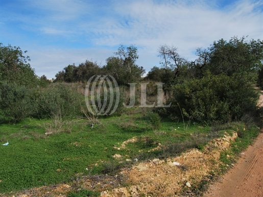 Terrain avec projet approuvé, à Almancil, Algarve