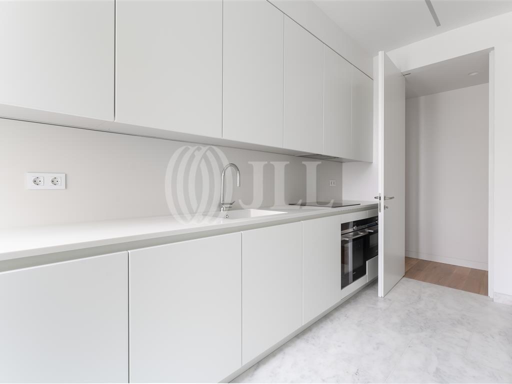 3 Bedroom Apartment with Parking Villa Infante, Lisbon