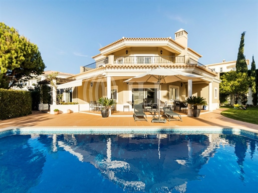 4-Bedroom villa with pool, VilaSol, Vilamoura, Algarve