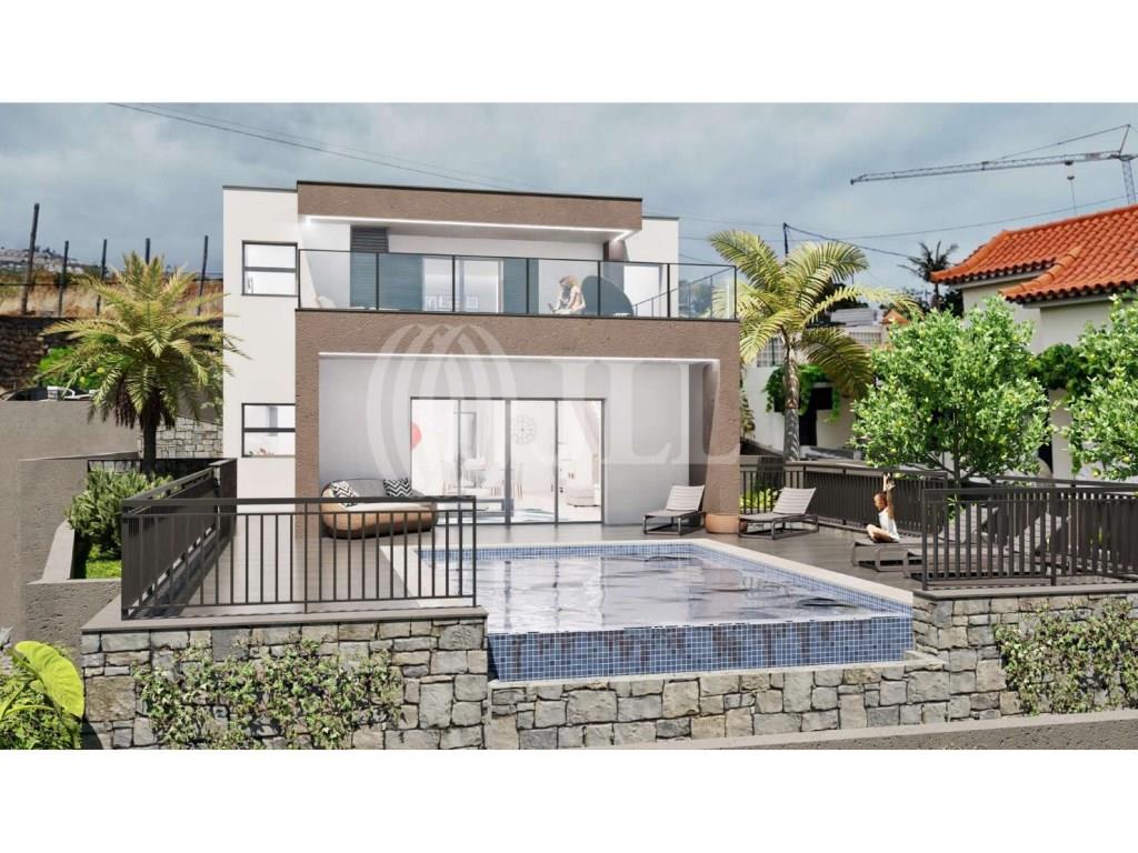 3-Bedroom villa with sea view in São Martinho, Funchal