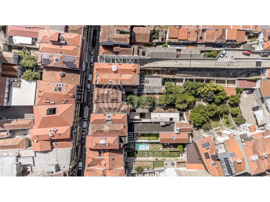 Building for Rehabilitation on Rua Formosa, Porto