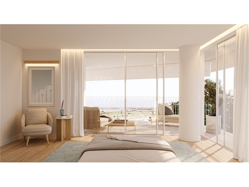 3 Bed apartment w/ balcony, Serenity Vilamoura, Algarve