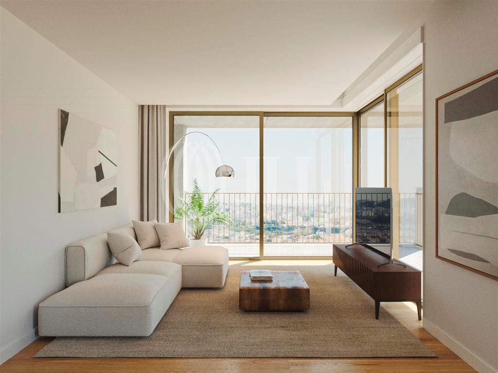 Appartement 3 pièces, dans le Fernão Magalhães 127, à Bonfim, Porto