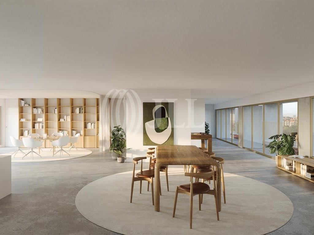 Appartement 3 pièces, dans le Fernão Magalhães 127, à Bonfim, Porto