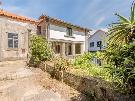 Mansion / Manor house in the historic centre of Viana do Castelo