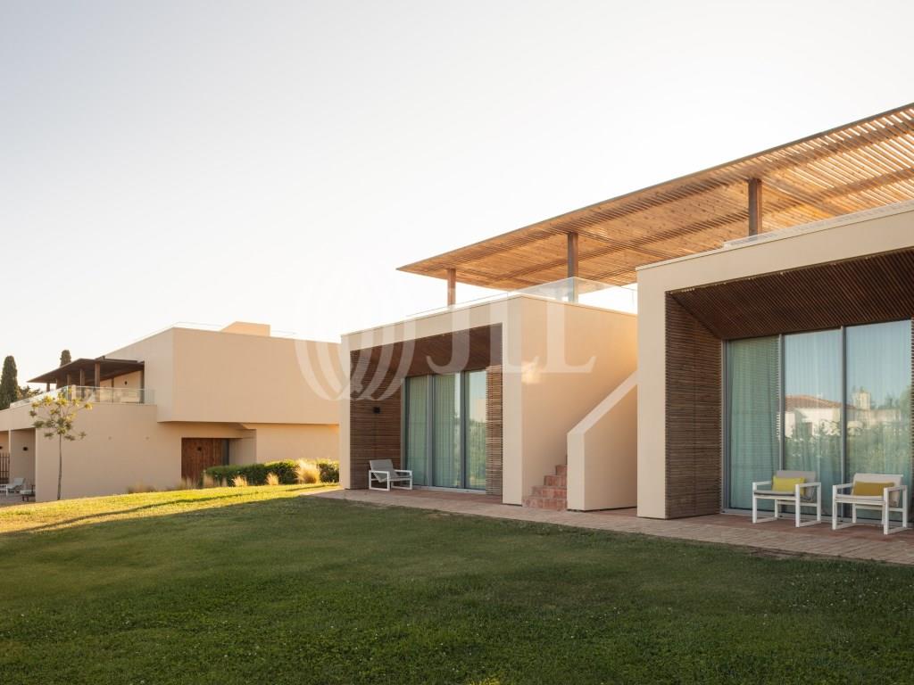 2-Bedroom apartment with terrace in White Shell, Algarve