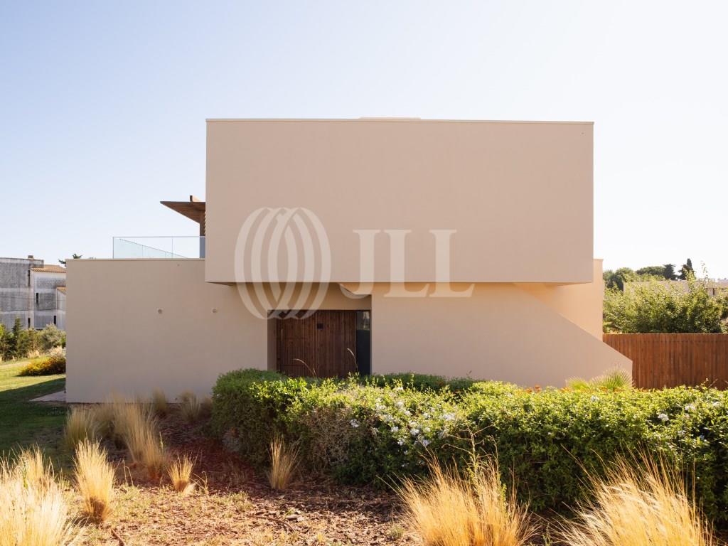 2-Bedroom apartment with terrace in White Shell, Algarve