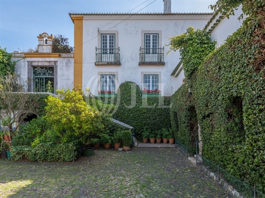 Property with swimming pool in Pinheiro de Loures, Lisboa