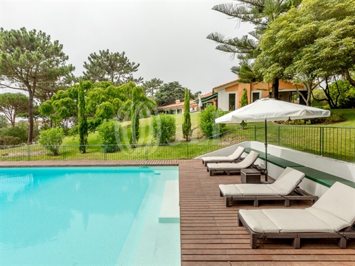 5-Bedroom villa, sea and mountain view, in Sintra