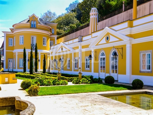 19Th century palace in the historic centre from Vila of Sintra