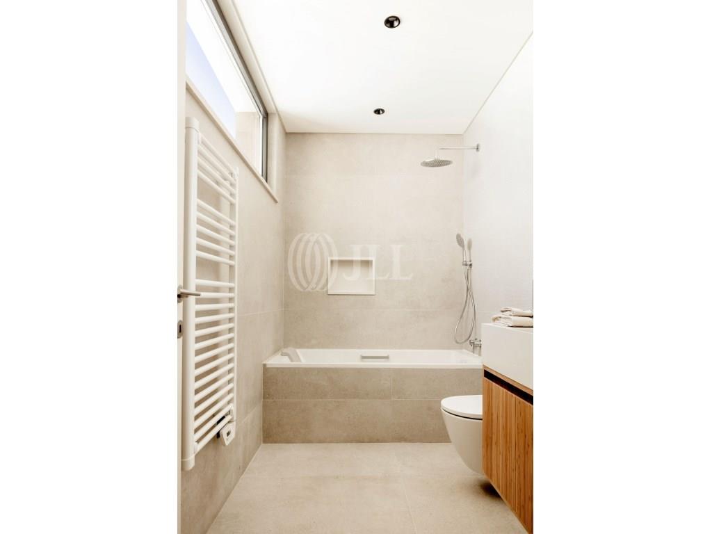Brand new 4-bedroom villa, in Villa Citrina, Almancil, Algarve