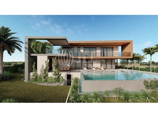 Land with project for a villa, Monte Rei Resort, Algarve