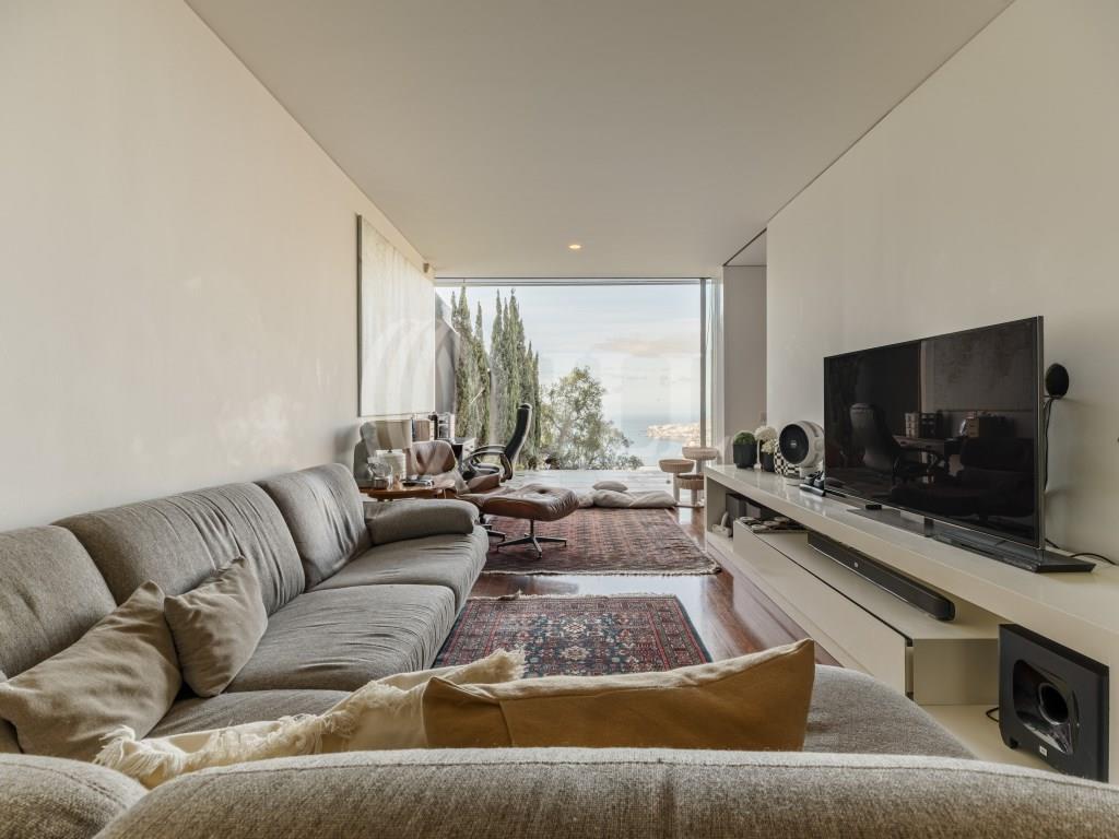 4 bedroom villa with pool and sea views, in Funchal, Madeira