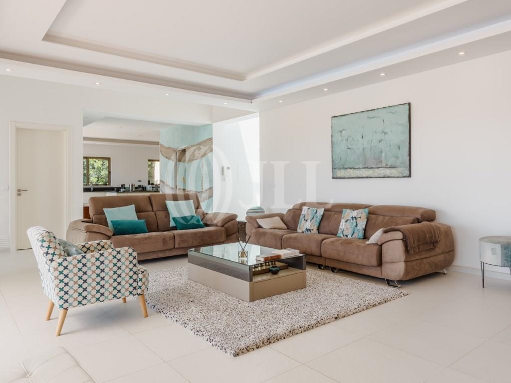 4 bedroom villa with sea and pool views, in Fuseta, Algarve