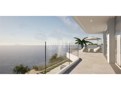 4-Bedroom villa, new, in Calheta, Madeira Island