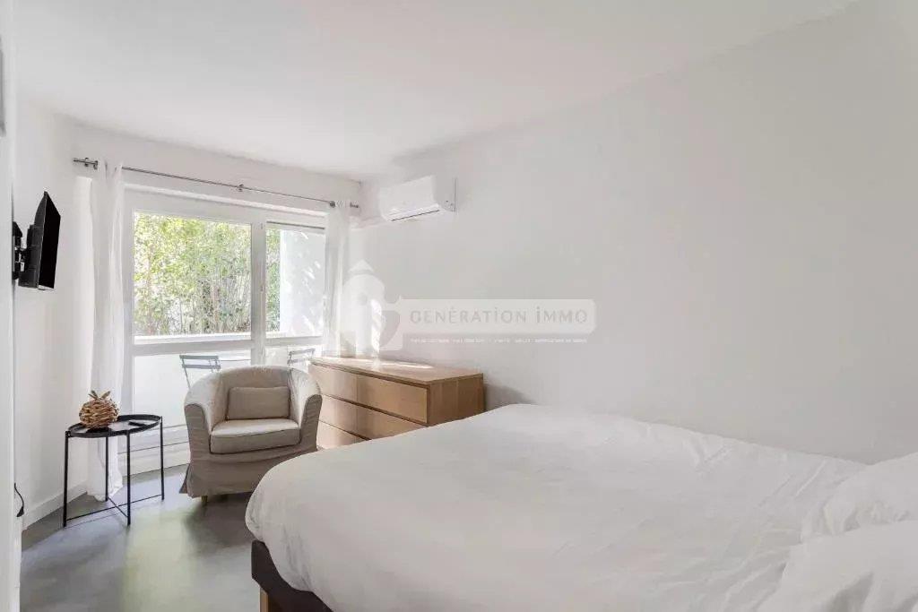 Furnished T3 apartment - Les Baux-de-Provence,