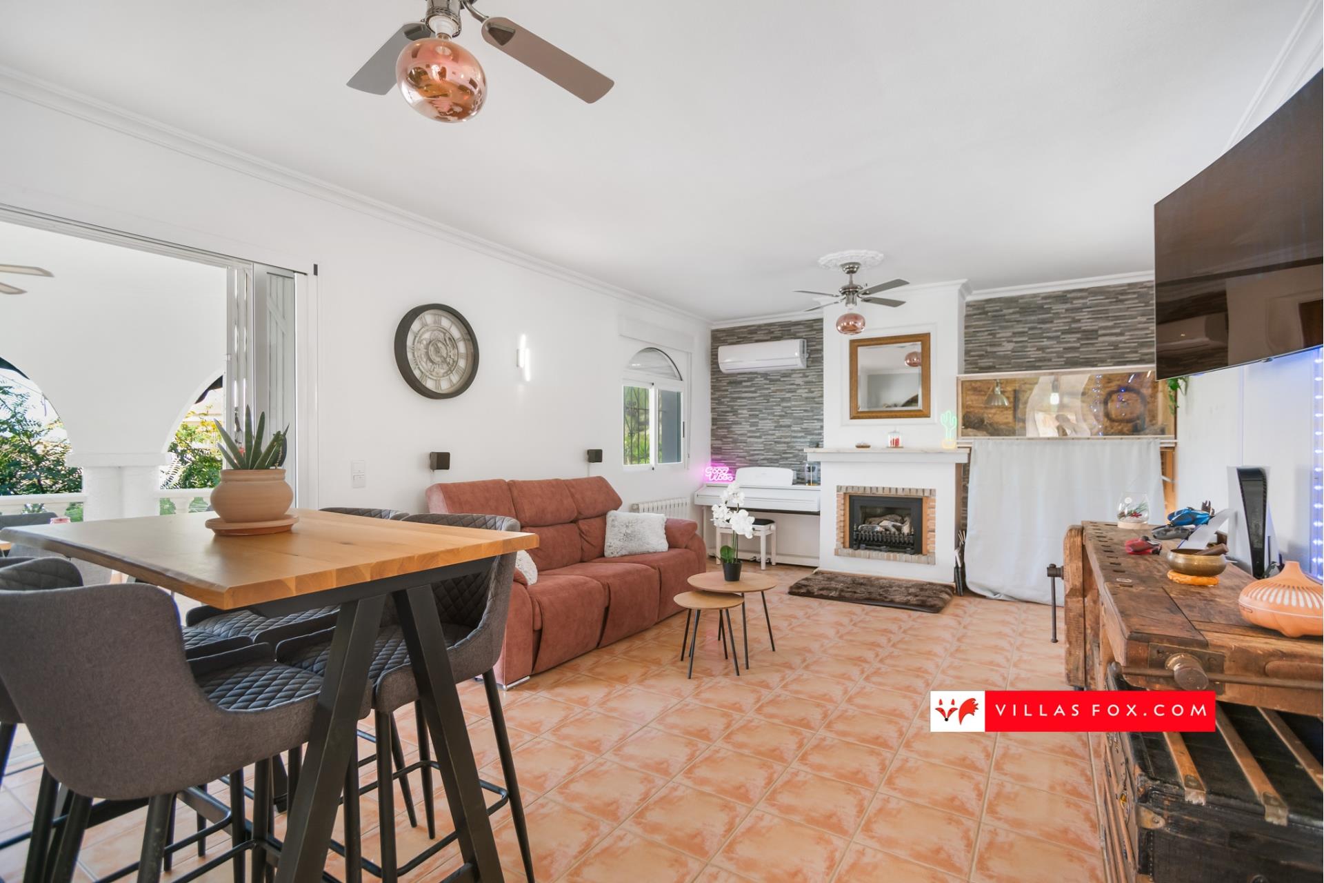 5-Bedroom detached villa with pool, summer kitchen, Villas María, San Miguel de Salinas