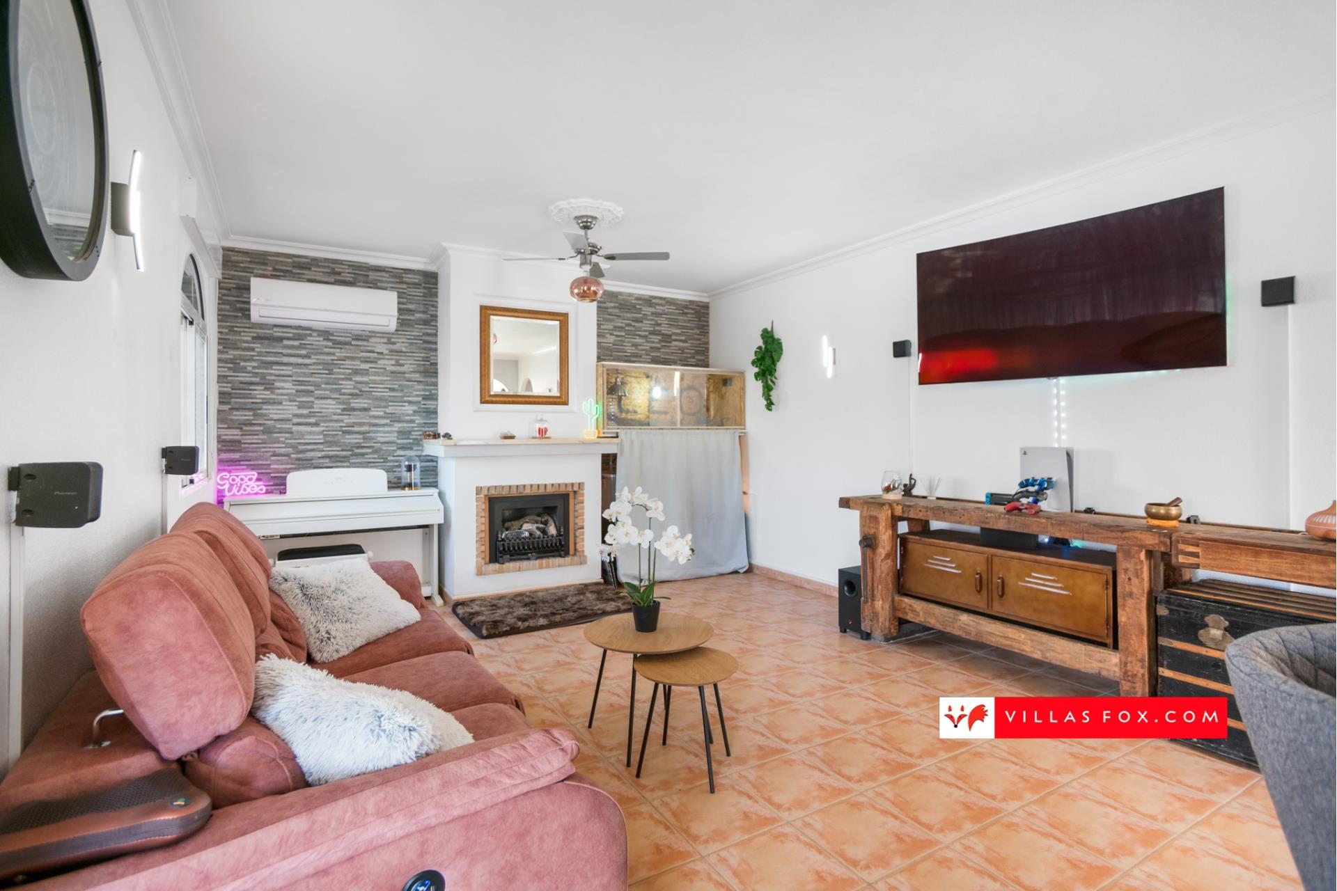 5-Bedroom detached villa with pool, summer kitchen, Villas María, San Miguel de Salinas
