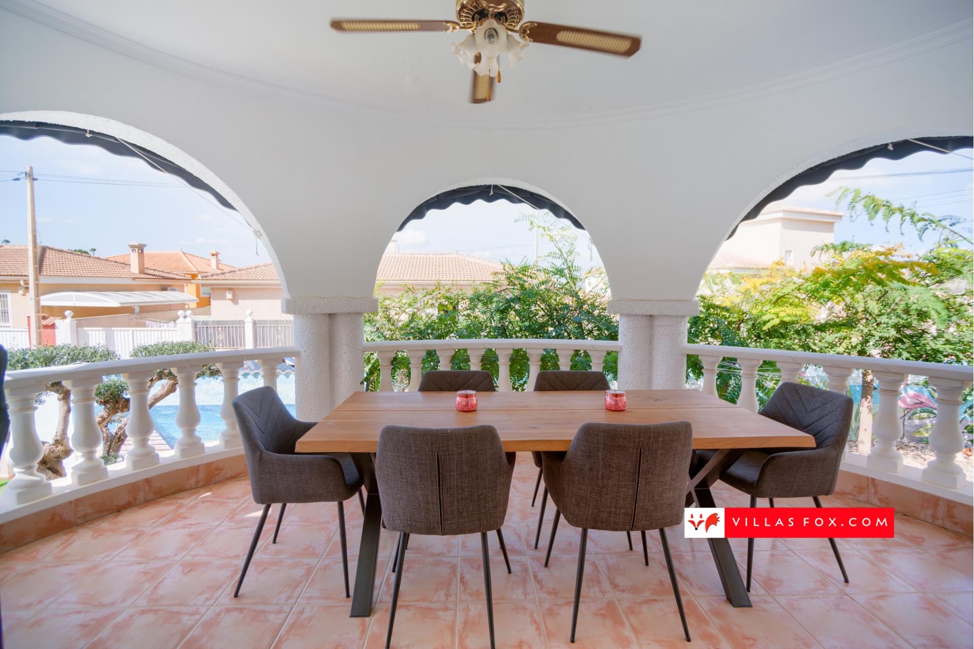 5-Bedroom detached villa with pool, summer kitchen, Villas María, San Miguel de Salinas