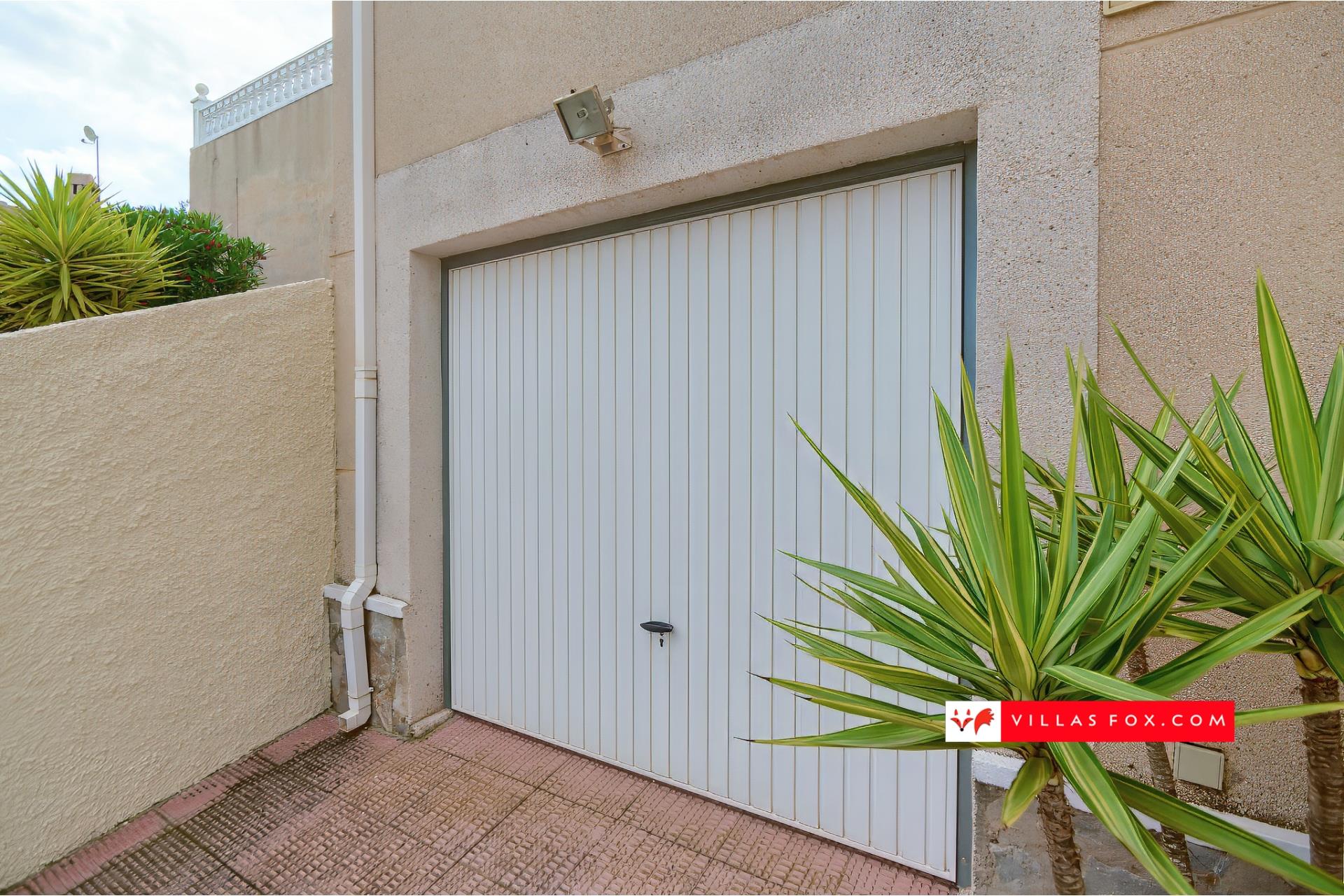 4-Bedroom detached villa Las Comunicaciones, San Miguel de Salinas